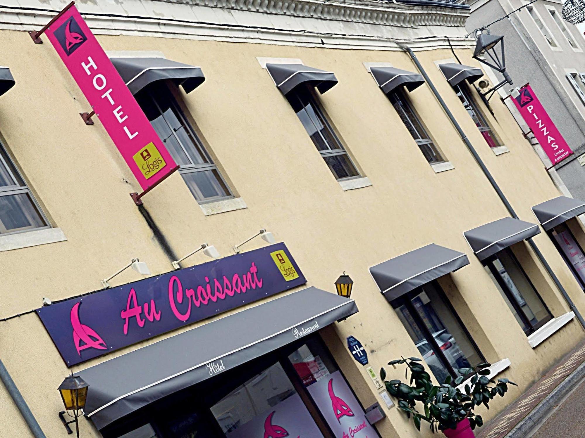 Logis Hotel Au Croissant Buzançais Eksteriør bilde
